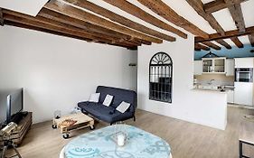Le Boudoir D'Adelais - Duplex In The Center Of Amboise