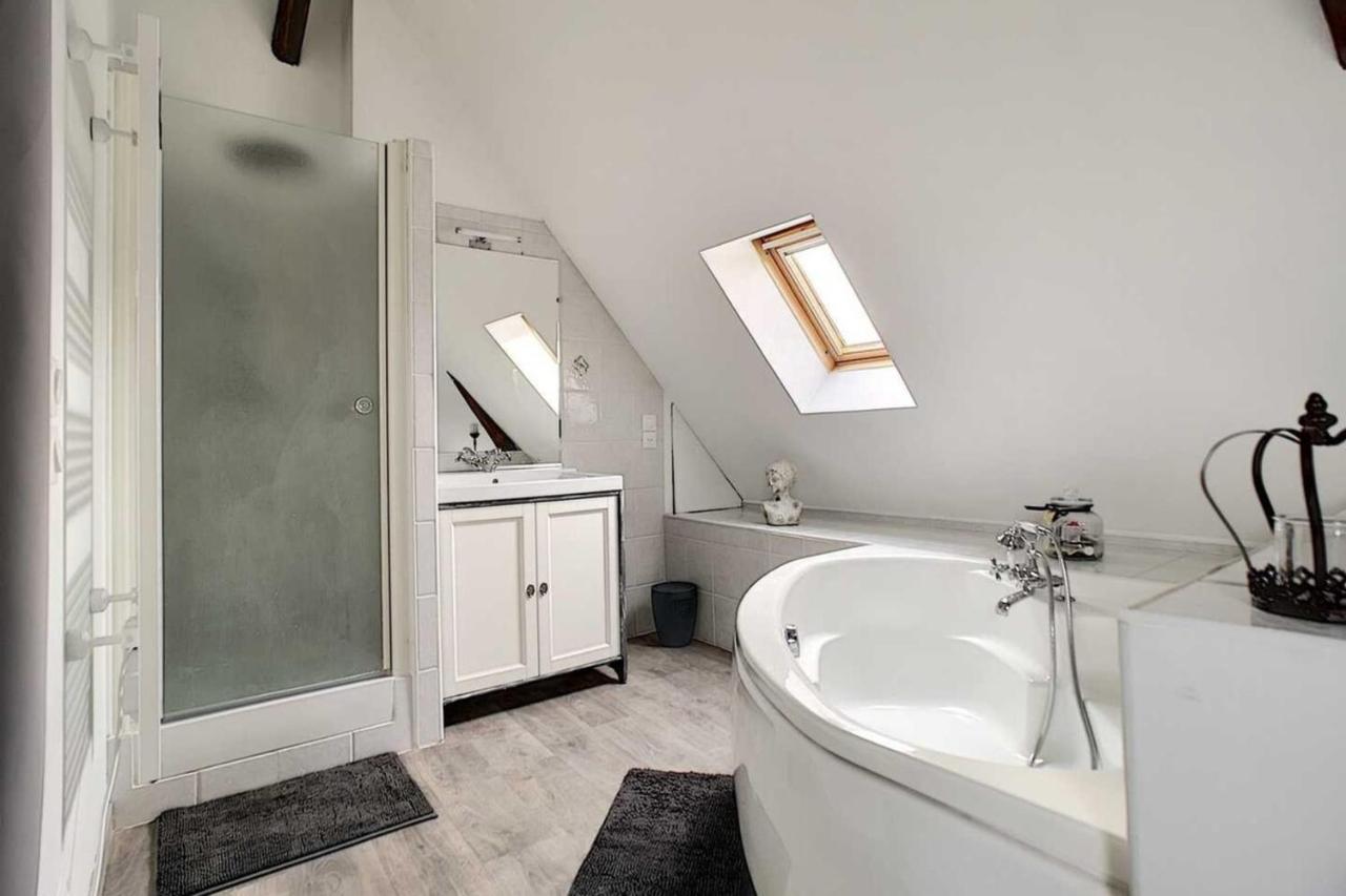 Le Boudoir D'Adelais - Duplex In The Center Of Amboise Exterior photo